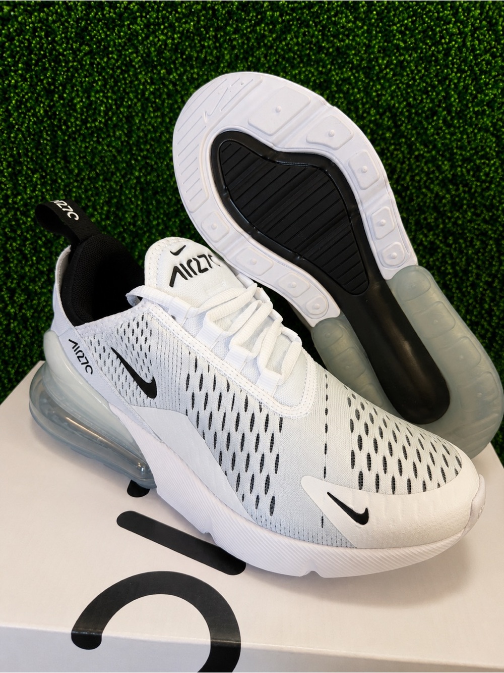 Women's Nike Air Max 270 Athletic Shoes White Black- White Size 6.5 AH6789-100 - Picture 2 of 7
